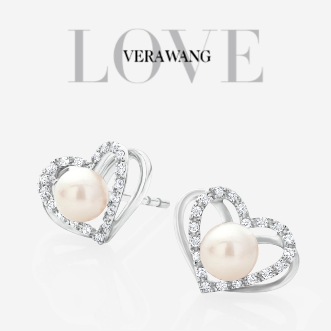 Vera Wang LOVE - Discover the enchanting allure and beauty of the Vera Wang LOVE Collection.