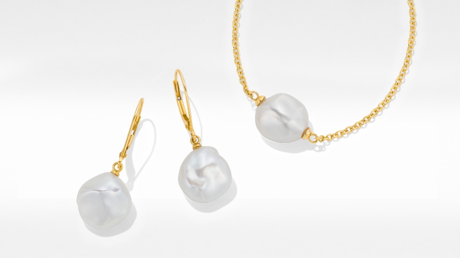 Pearl Buying Guide - Everything you need to know about shopping for pearl jewellery.