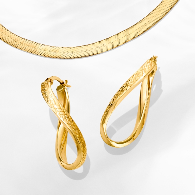 10-18K Gold - The gift of gold jewellery makes a loving and lasting impression.