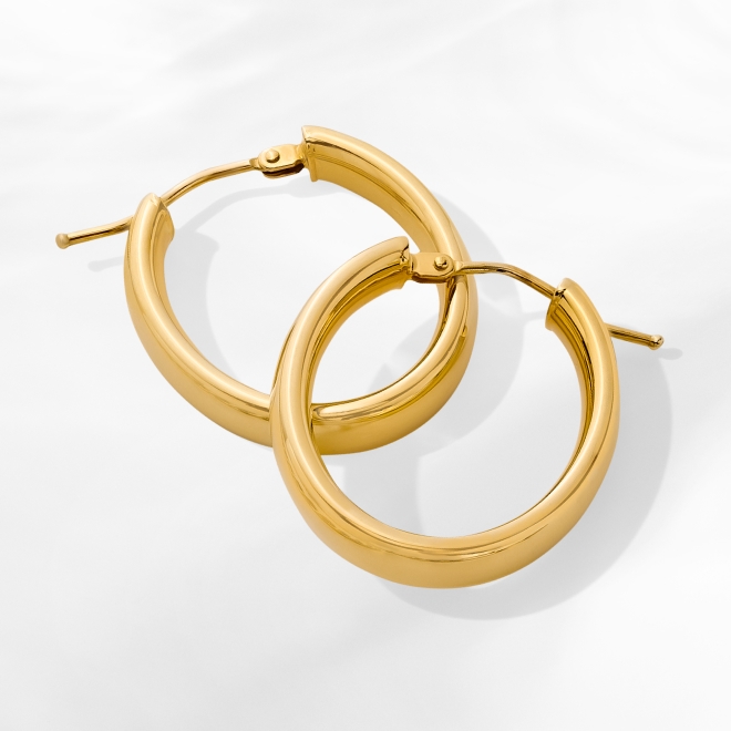 10-18K Gold - The gift of gold jewellery makes a loving and lasting impression.