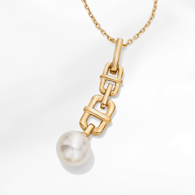 Pearl Necklaces - Give the gift of timeless elegance with a classic pearl. 