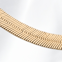 Herringbone Chains