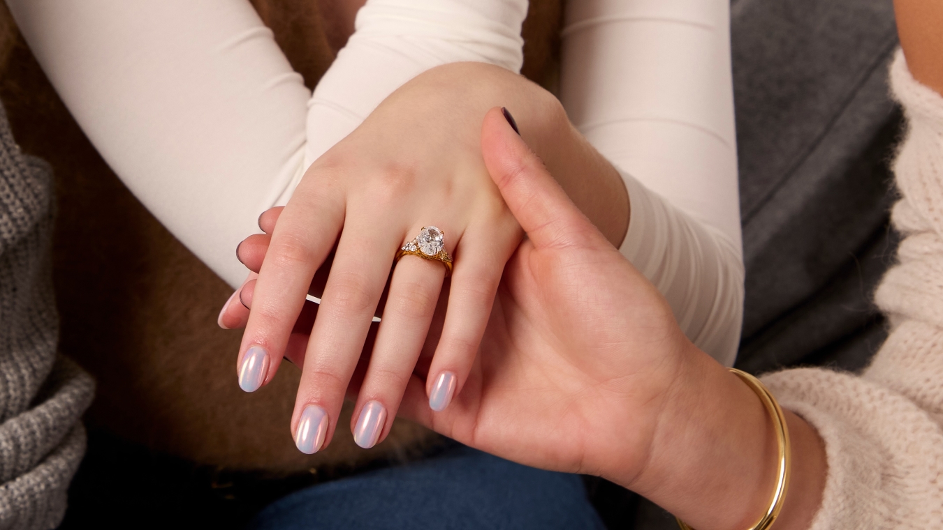 Design A Custom Engagement Ring - Before designing an engagement ring, consider the 4Cs (cut, clarity, colour, carat), diamond shape, setting, and band metal. Knowing what to expect helps you navigate options easily. 