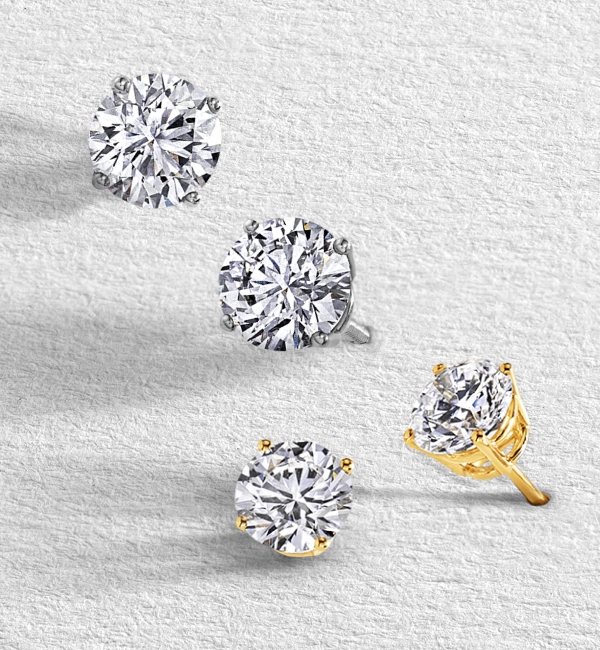 DIAMOND STUDS