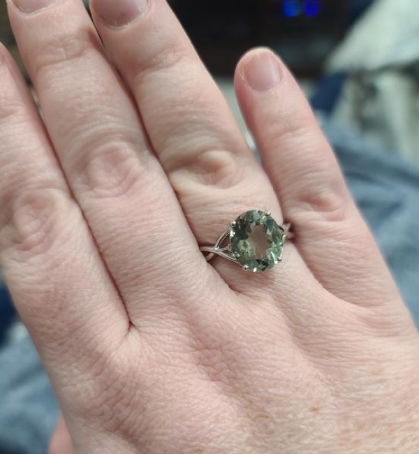 "Very impressed. So pretty in person. Fantastic value for the price. Great quality."		