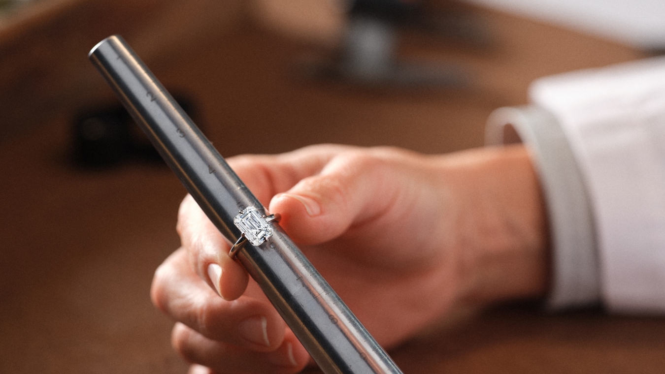 How to Find Your Ring Size		