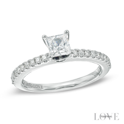 Prong clearance ring setting